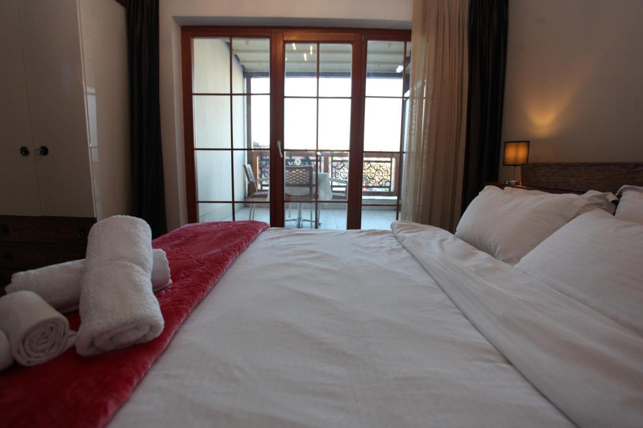 Gjakova Hotel Happy מראה חיצוני תמונה