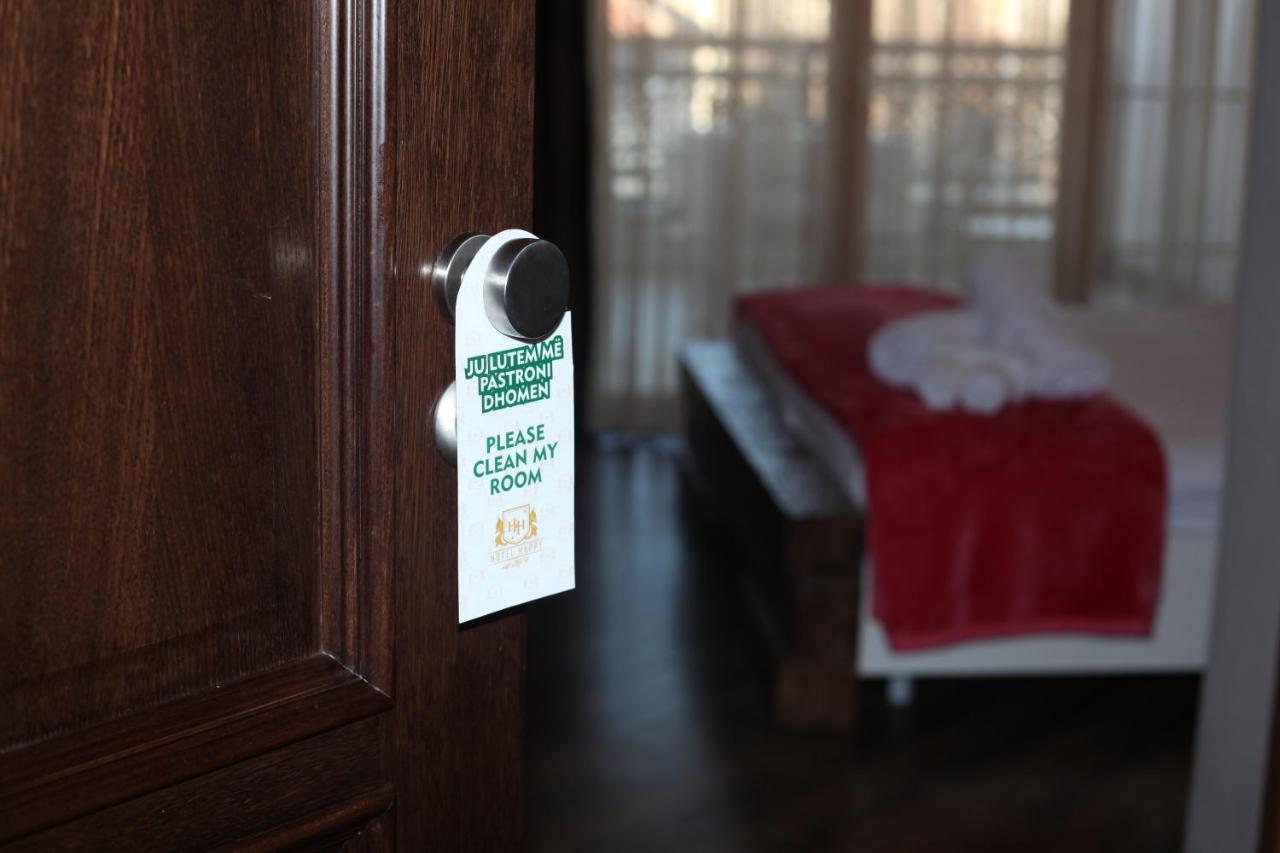 Gjakova Hotel Happy מראה חיצוני תמונה