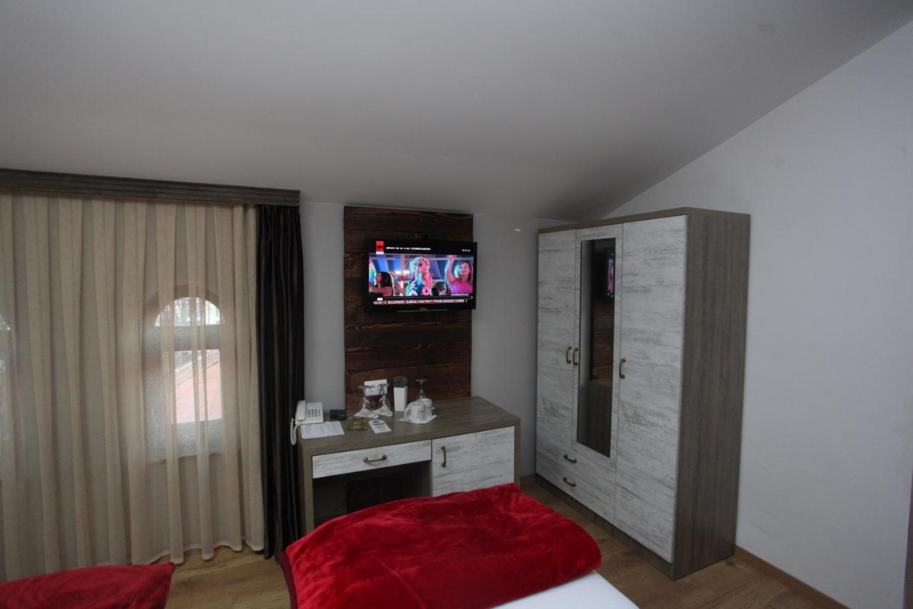 Gjakova Hotel Happy מראה חיצוני תמונה