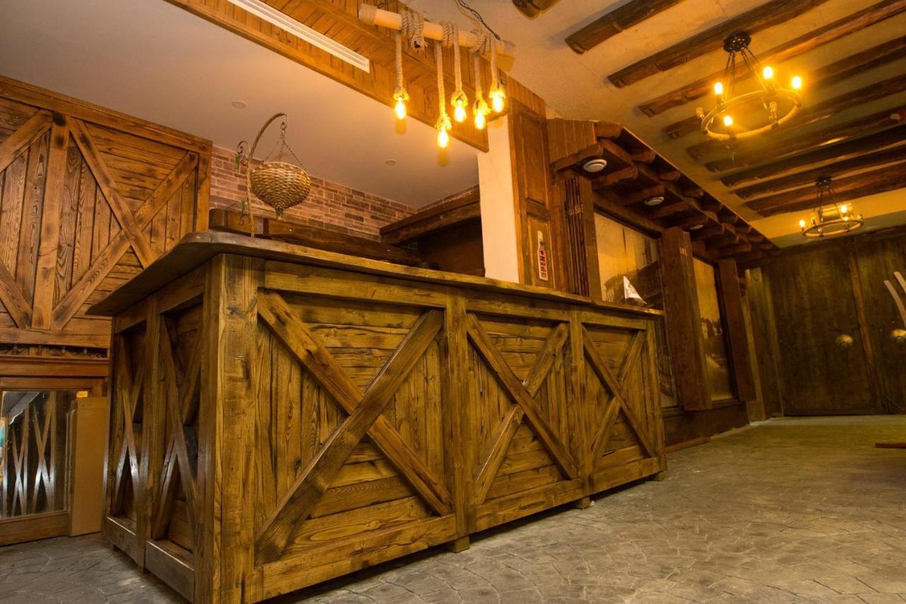 Gjakova Hotel Happy מראה חיצוני תמונה