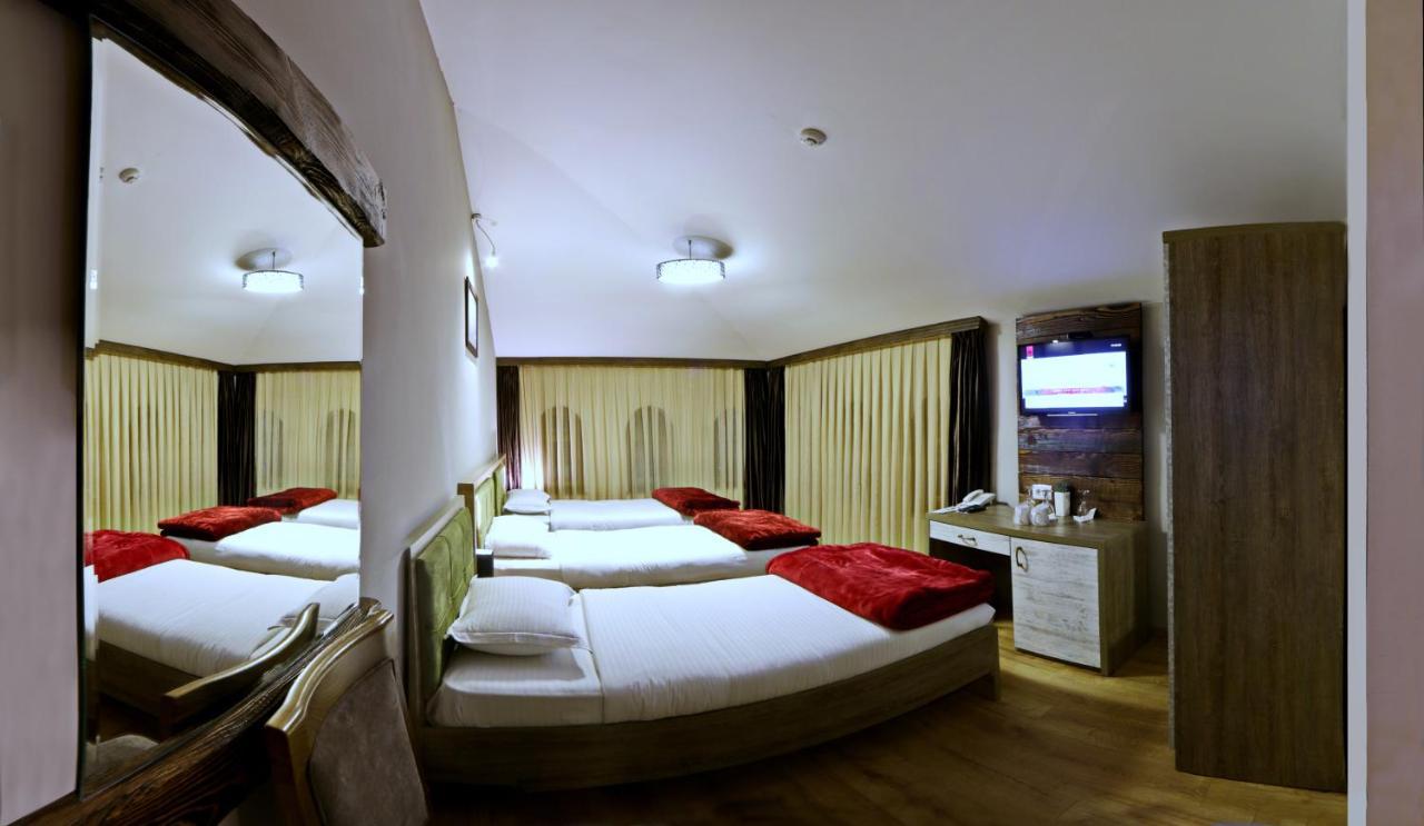 Gjakova Hotel Happy מראה חיצוני תמונה